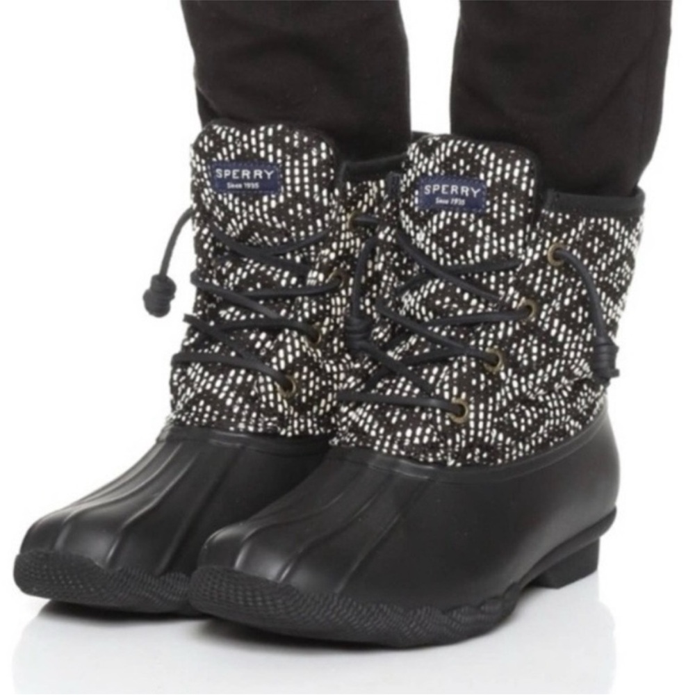 Sperry Saltwater Duck Boots Tribal Aztec Print Size 8.5 A36